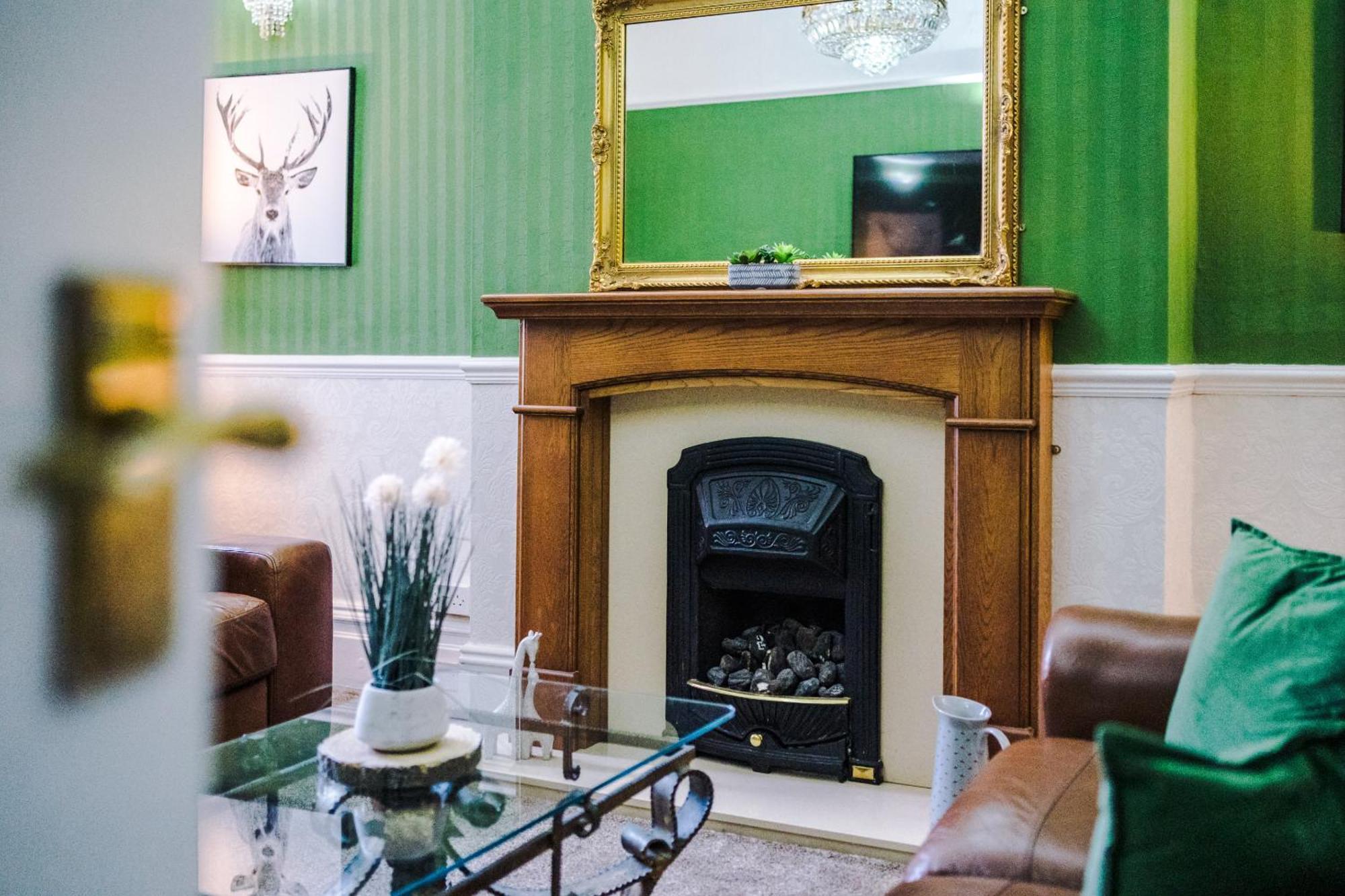 Pebbles Guest House Блекпул Екстериор снимка